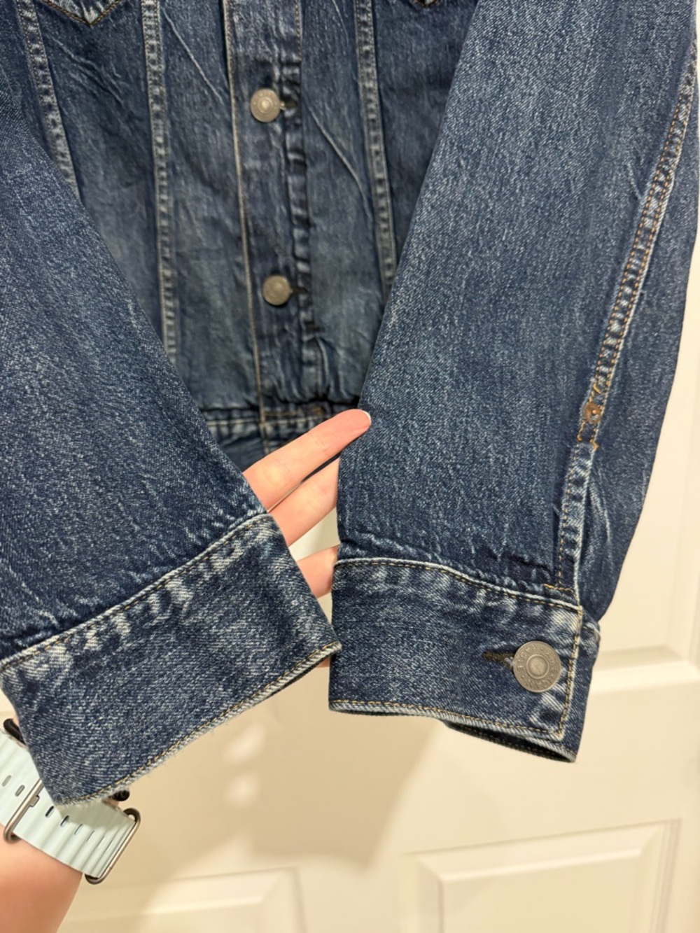 American Eagle Outfitters Dark Blue Denim Jacket - Picture 4 of 4